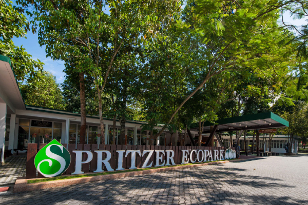 Spritzer EcoPark rainforest